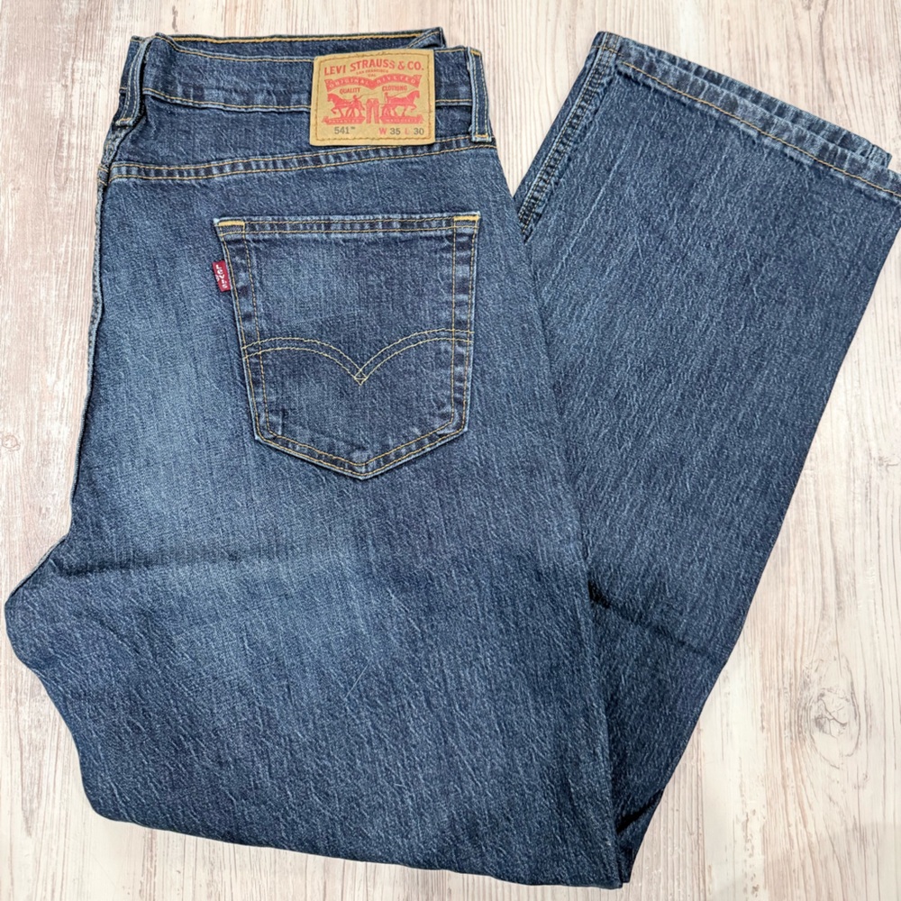 Levi's Men's Relaxed Fit 541 Dark Blue Jeans